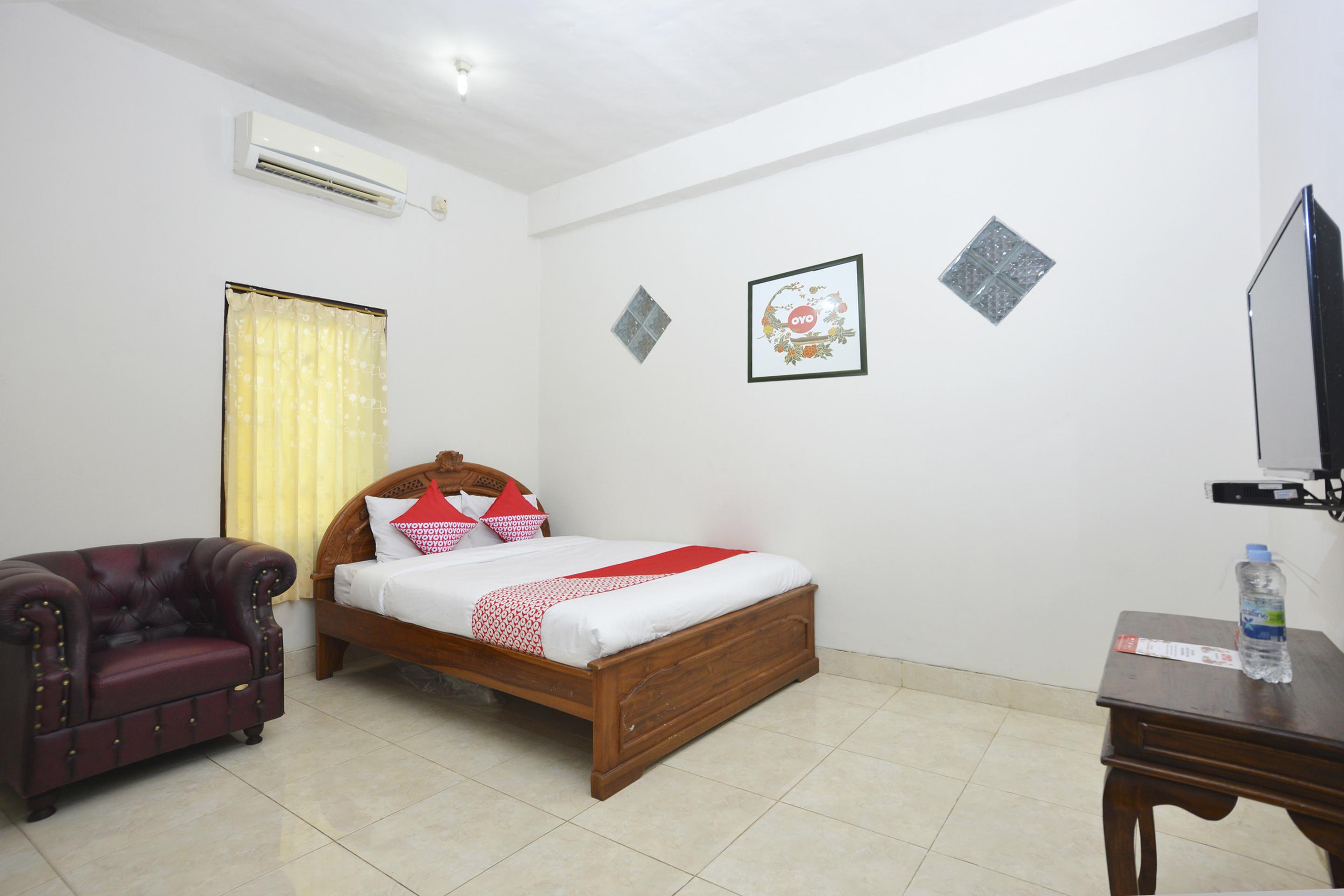 Oyo 586 Hotel Wijaya Kalasan Exterior foto